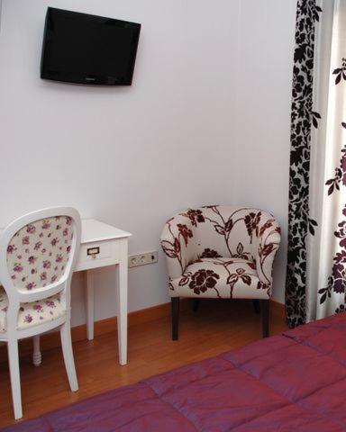 Hotel HC Sigüenza Exterior foto